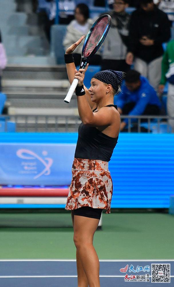 当时全岛欢 当时全岛欢